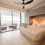 Espectacular Apartamento Frente Al Mar